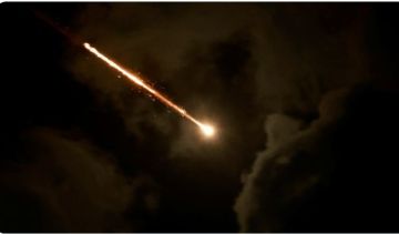 إغلاق مطار بن غوريون وإعلان حالة الطوارئ بعد وصول صاروخ يمني إلى عمق فلسطين المحتلة إغلاق مطار بن غوريون وإعلان حالة الطوارئ بعد وصول صاروخ يمني إلى عمق فلسطين المحتلة