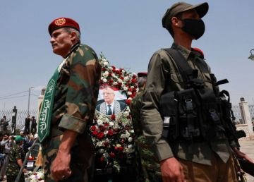 صحيفة.. عصبية وتوتر يطبعان الرد الحوثي على الضربة الإسرائيلية المؤلمة صحيفة.. عصبية وتوتر يطبعان الرد الحوثي على الضربة الإسرائيلية المؤلمة