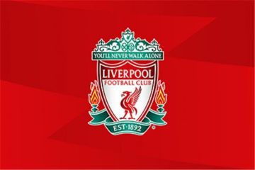 جناح ليفربول نجوموها يوقع أول عقد احترافي في سن 17 عاما جناح ليفربول نجوموها يوقع أول عقد احترافي في سن 17 عاما