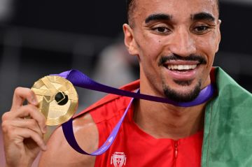 مونديال طوكيو: البرتغالي إسحاق ناضر يحرز ذهبية 1500 م مونديال طوكيو: البرتغالي إسحاق ناضر يحرز ذهبية 1500 م