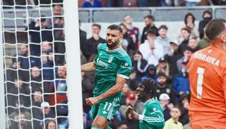 بهدف في الدقيقة الأخيرة.. محمد صلاح ينهي لعنة بيرنلي بعد 8 سنوات