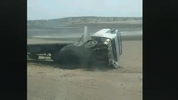 الحديدة : نعاس السائقين يهدد الأرواح على خط الصليف وتحذيرات من خط الموت الحديدة : نعاس السائقين يهدد الأرواح على خط الصليف وتحذيرات من خط الموت