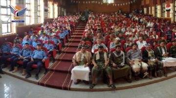 فعالية خطابية في حجة بالعيد الـ 11 لثورة 21 سبتمبر فعالية خطابية في حجة بالعيد الـ 11 لثورة 21 سبتمبر