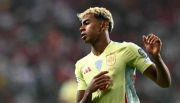 رسالة بشأن يامال تفجر غضب برشلونة ضد منتخب إسبانيا