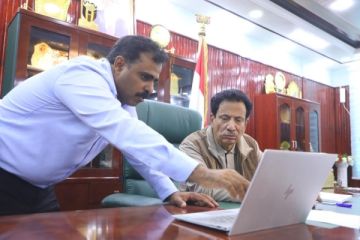 محافظ المهرة يدشن تطبيقا وبوابة إلكترونية للرقابة على الأسواق محافظ المهرة يدشن تطبيقا وبوابة إلكترونية للرقابة على الأسواق