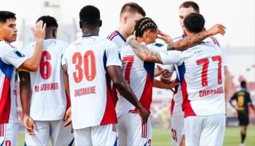 الشارقة وخورفكان إلى ربع نهائي كأس المحترفين الإماراتية الشارقة وخورفكان إلى ربع نهائي كأس المحترفين الإماراتية