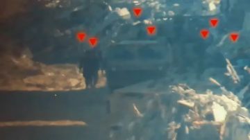 القسام تدك تجمعا لجنود العدو الإسرائيلي في جنوب مدينة غزة القسام تدك تجمعا لجنود العدو الإسرائيلي في جنوب مدينة غزة