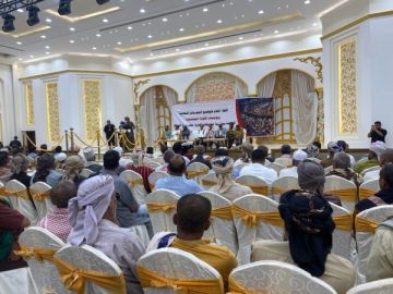 حضرموت.. اللجنة المجتمعية تدين استخدام ملف الكهرباء للضغوطات السياسية بالمكلا