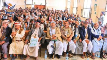 فعالية خطابية في مديرية أرحب بمناسبة العيد الحادي عشر لثورة 21 سبتمبر فعالية خطابية في مديرية أرحب بمناسبة العيد الحادي عشر لثورة 21 سبتمبر