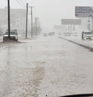 شبوة..هطول أمطار غزيرة وجريان السيول في بعض الأودية