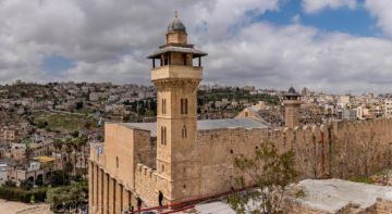 العدو الإسرائيلي يغلق رسميا الحرم الإبراهيمي.. تفاصيل العدو الإسرائيلي يغلق رسميا الحرم الإبراهيمي.. تفاصيل