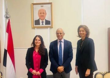 تحركات دبلوماسية للحكومة الشرعية بشأن تفعيل نشاط مؤسسات الدولة من عدن