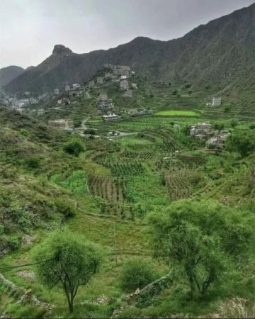 ما أشهر الجبال في اليمن؟