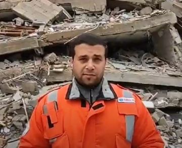 ناطق الدفاع المدني بغزة:تسجيل ثلاث حالات وفاة نتيجة انهيار مباني آيلة للسقوط ناطق الدفاع المدني بغزة:تسجيل ثلاث حالات وفاة نتيجة انهيار مباني آيلة للسقوط