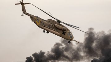 مروحية للاحتلال تفشل في عملية عسكرية على حدود مصر مروحية للاحتلال تفشل في عملية عسكرية على حدود مصر