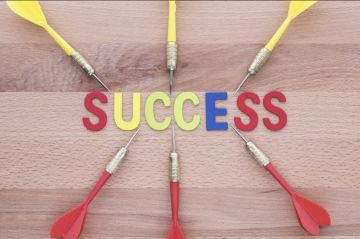 أقوى 16 اقتباسا تحفيزيا لتجديد طاقتك في لحظات التعب الوظيفي أقوى 16 اقتباسا تحفيزيا لتجديد طاقتك في لحظات التعب الوظيفي