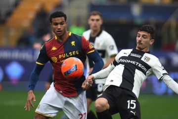 الدوري الإيطالي: بارما وجنوا يتعادلان سلبا وفيورنتينا يهزم بولونيا