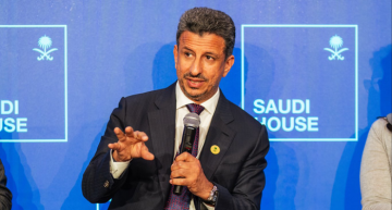 السعودية تعزز مكانتها العالمية بإنفاق سياحي تاريخي السعودية تعزز مكانتها العالمية بإنفاق سياحي تاريخي