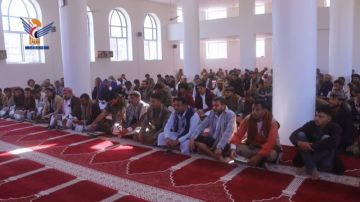 تعز.. تدشين فعاليات الذكرى السنوية لشهيد القرآن في عدد من المديريات تعز.. تدشين فعاليات الذكرى السنوية لشهيد القرآن في عدد من المديريات