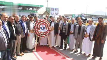 قيادة وموظفو وزارة الثقافة والسياحة يزورون أضرحة الصماد والرهوي والغماري