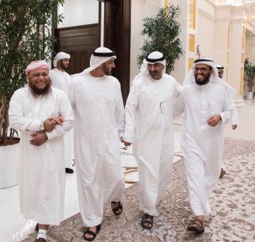 كشف إماراتي ضياع الزبيدي بالبحر مع تأكيدها إغلاق ملف اليمن يثير مخاوف بشأن مصيره