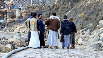 نزول ميداني لتقييم مشاريع الطرق في مديريتي مناخة وصعفان