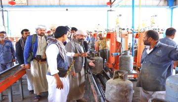 إتخذت إجراءات حازمة لضمان استقرار السوق ومنع الأزمات خلال شهر رمضان الشركة اليمنية للغاز : 295 مقطورة إلى عدن وملاك طرمبات غير مرخصة تسببت في الأزمة