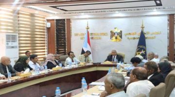 مجلس المستشارين يدعو للمشاركة في المليونيات الجماهيرية بالعاصمة عدن والمكلا تأييدا للإعلان الدستوري