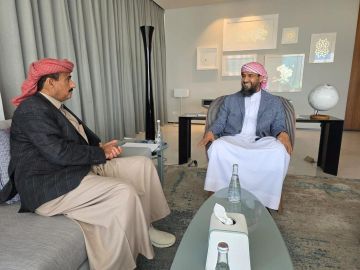 المحرمي يستقبل محافظ شبوة عوض بن الوزيز