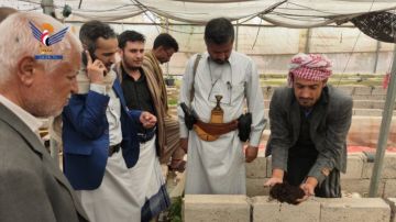 وحدة تمويلات المشاريع والمبادرات الزراعية بذمار .. شراكة مجتمعية للنهوض بالقطاع الزراعي وحدة تمويلات المشاريع والمبادرات الزراعية بذمار .. شراكة مجتمعية للنهوض بالقطاع الزراعي