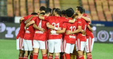 الأهلي وبيراميدز يطاردان سيراميكا متصدر الدوري المصري