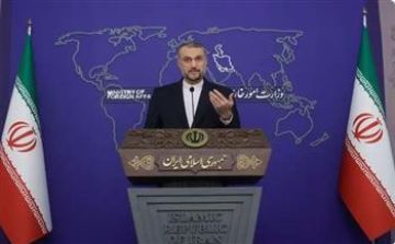 وزير الخارجية الإيراني يزور لبنان غدا