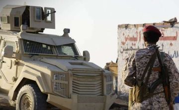 مع تأكيده تسليمها لـدرع الوطن.. الانتقالي يبدأ تهيئة أنصاره لصدمة سقوط آخر معاقله