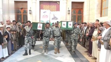 تشييع جثماني الشهيدين ناصر الجابري ولؤي سالم من منتسبي أمن مأرب