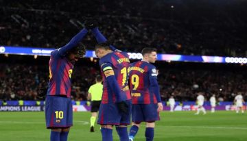 رسميًا.. برشلونة يضم نجم هولندا الصاعد