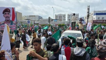 عاجل احتجاجات في ساحة العروض تنديدا بمحاولة اغتيال العميد حمدي شكري (صور)