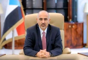 الرئيس الزبيدي يدعو الجنوبيين للاحتشاد في عدن الجمعة المقبل