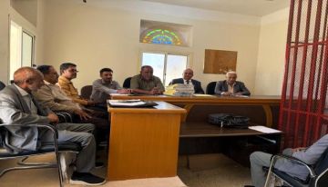 خلال جولة ميدانية.. رئيس محكمة استئناف شبوة يضع الانضباط الوظيفي على رأس الأولويات