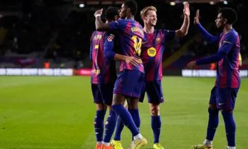 زلزال في التشكيل.. مدرب برشلونة يغامر بالشباب أمام طموح راسينغ زلزال في التشكيل.. مدرب برشلونة يغامر بالشباب أمام طموح راسينغ