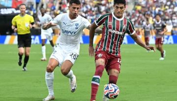 وصول كانسيلو إلى برشلونة للتوقيع الرسمي