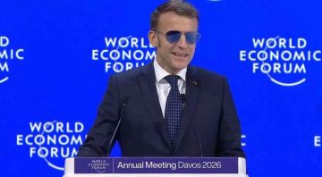 ماكرون: الناتو أصبح مؤسسة ضعيفة