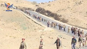 مسير لخريجي دورات طوفان الأقصى في عزلة الرونة مديرية بني حشيش