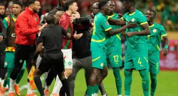 الاتحاد الأفريقي يفرض عقوبات على منتخبي السنغال والمغرب الاتحاد الأفريقي يفرض عقوبات على منتخبي السنغال والمغرب