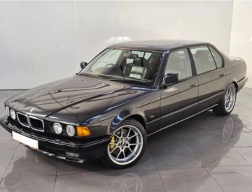 بعد 30 عاما من المأساة.. BMW توباك شاكور تعرض للبيع بمبلغ خيالي