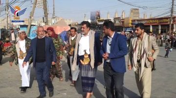 تفقد سير العمل في عدد من مشاريع الطرق الحيوية بمحافظة البيضاء تفقد سير العمل في عدد من مشاريع الطرق الحيوية بمحافظة البيضاء