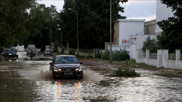 تونس.. تعليق الدراسة بولايات الشمال بسبب الأمطار والفيضانات