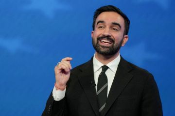 عمدة نيويورك يكشف سبب إلغاء قرارين يتعلقان بإسرائيل عمدة نيويورك يكشف سبب إلغاء قرارين يتعلقان بإسرائيل