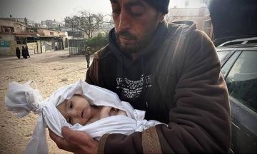 وفاة رضيع فلسطيني في غزة نتيجة البرد الشديد