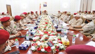 اللواء البصر يرأس لقاء تشاوريا في عدن لمناقشة الترتيبات الأولية لعمل اللجنة العسكرية وتهيئة استلام المعسكرات