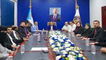 خارجية الانتقالي تقف أمام تطورات المشهد السياسي وتعزيز التحرك الخارجي خارجية الانتقالي تقف أمام تطورات المشهد السياسي وتعزيز التحرك الخارجي